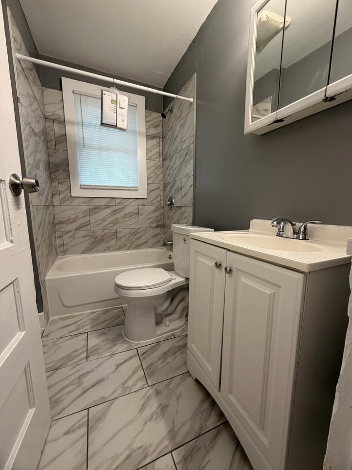 304-314 Benham Avenue - Photo 2 of 12