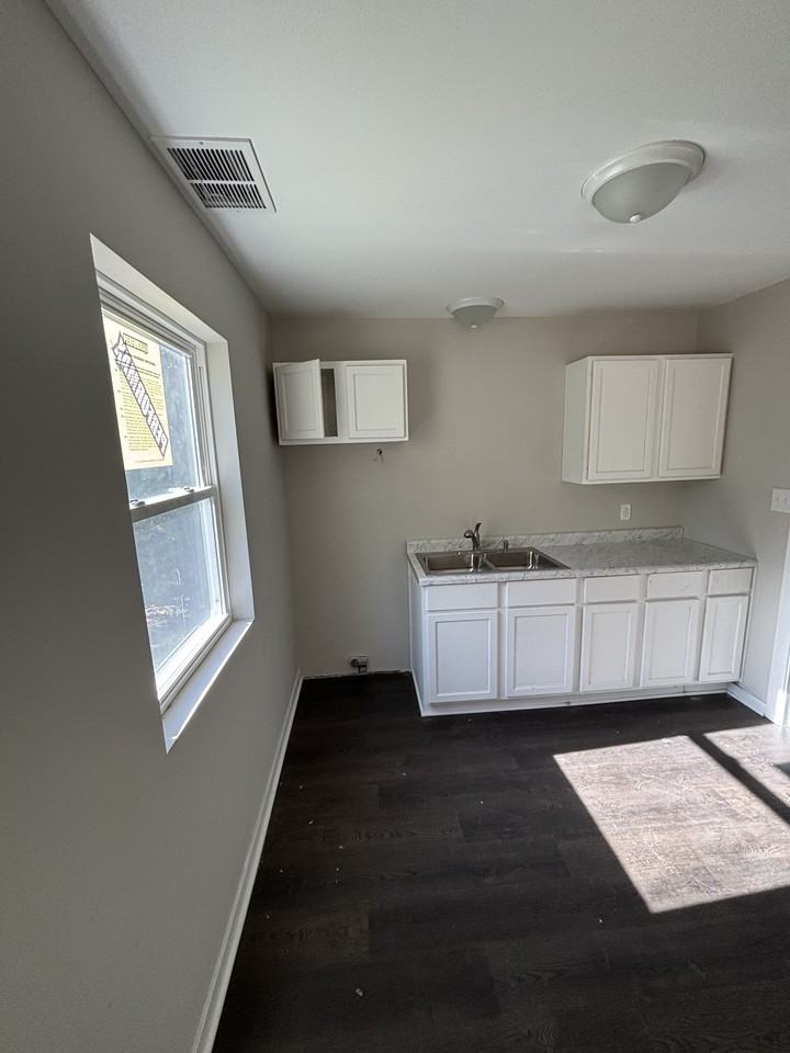 6160 Nimitz Drive - Photo 2 of 15