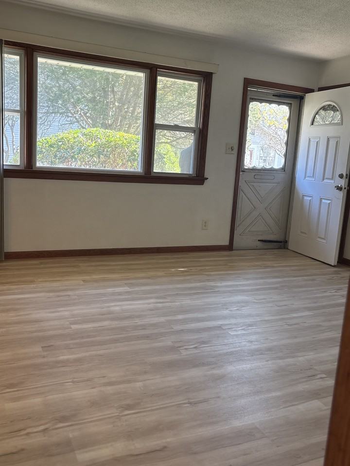 3031 Racine Avenue - Photo 5 of 28