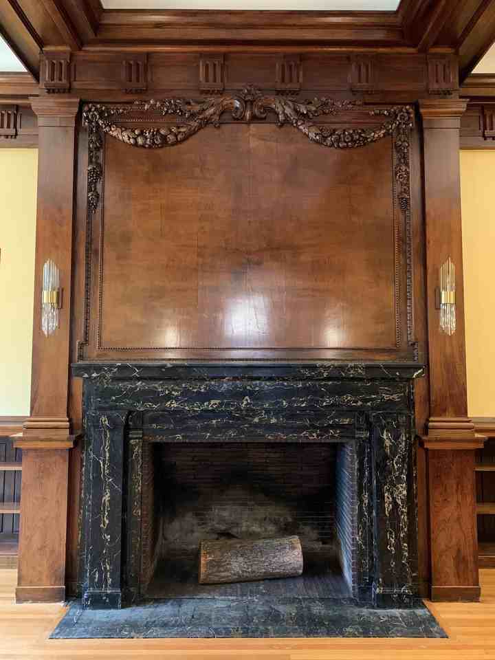 The Goodyear Mansion & Residences - Photo 4 of 7