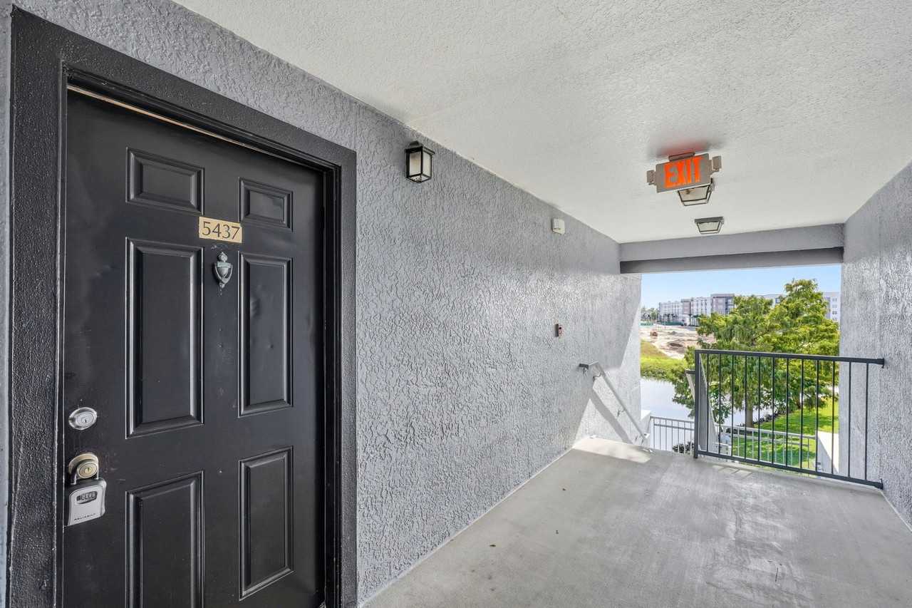 3702 Palm Desert Lane apt 5437 - Photo 2 of 20