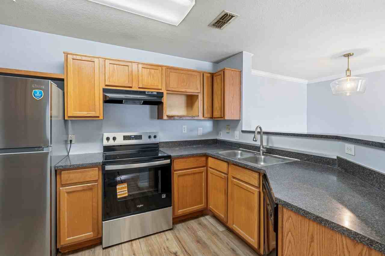 3702 Palm Desert Lane apt 5437 - Photo 3 of 20