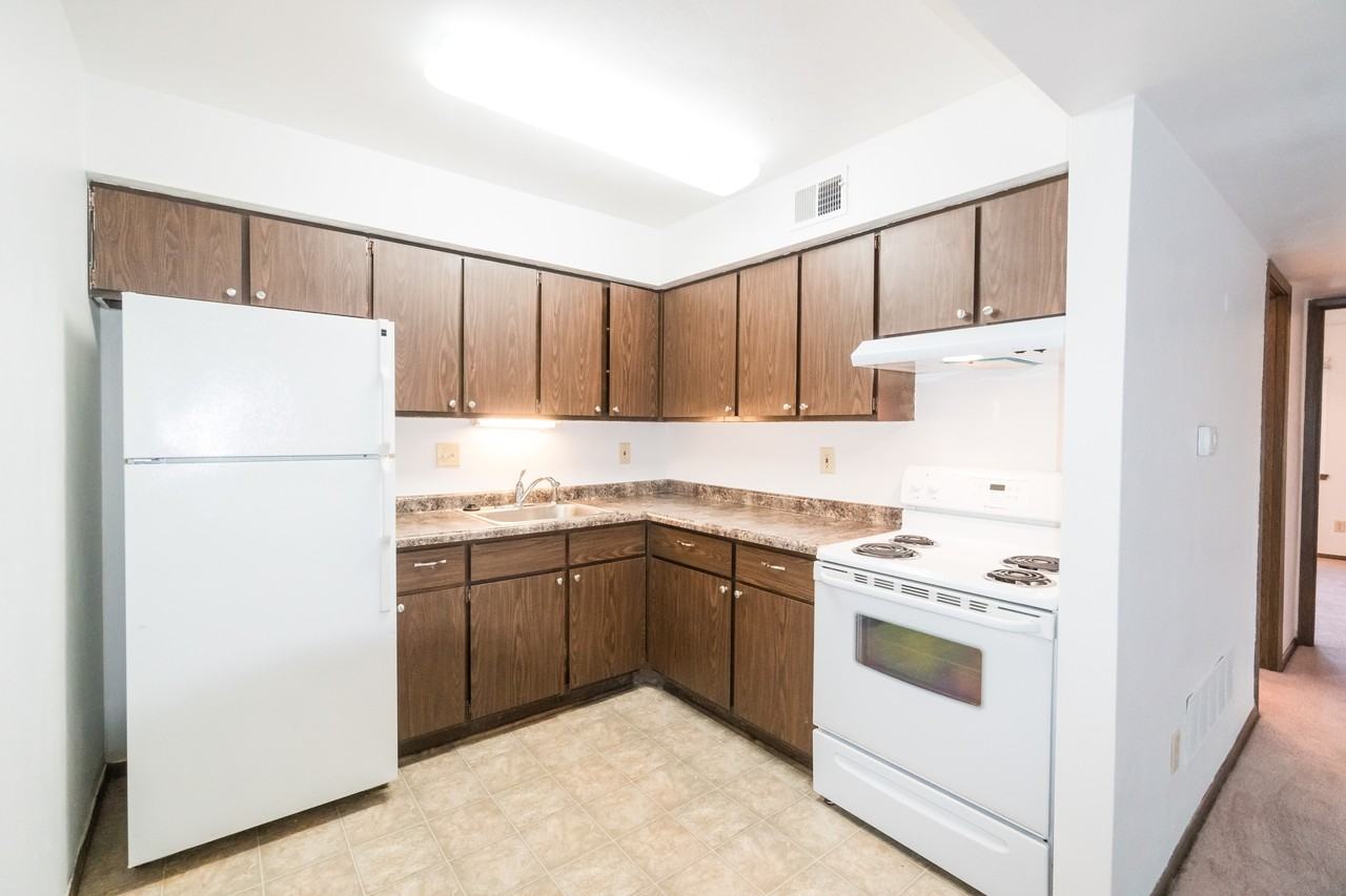 W 4th St 2220 - Photo 7 of 19