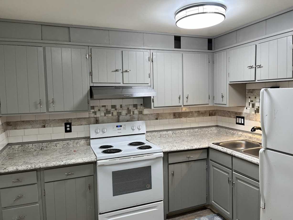 202 Kenbrook Drive - Photo 4 of 11