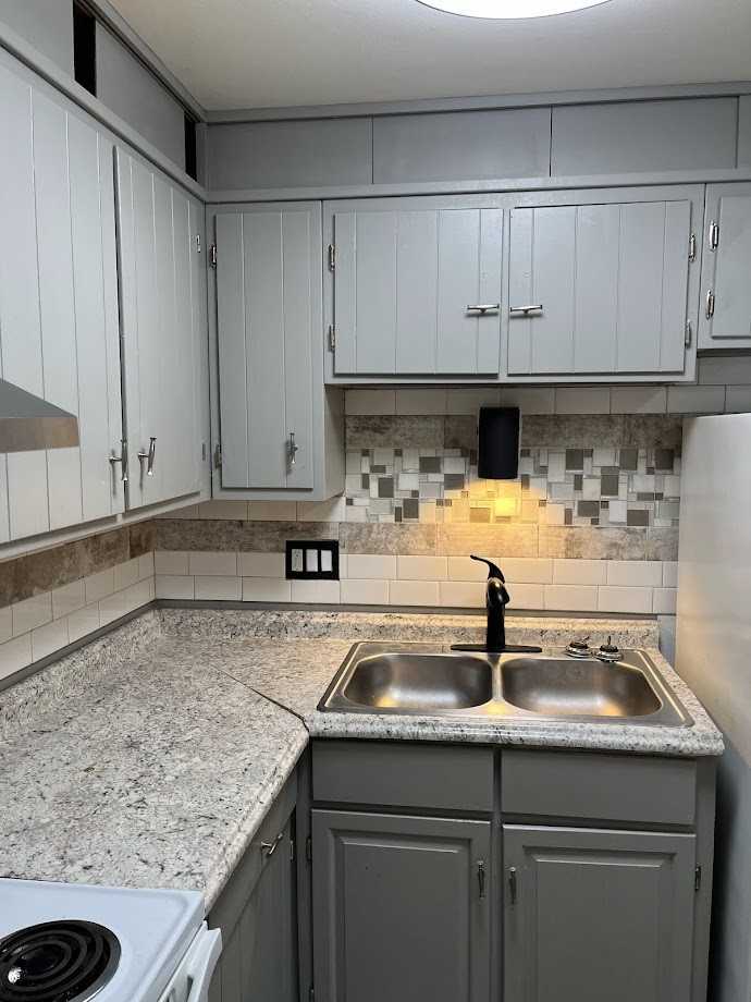 202 Kenbrook Drive - Photo 6 of 11