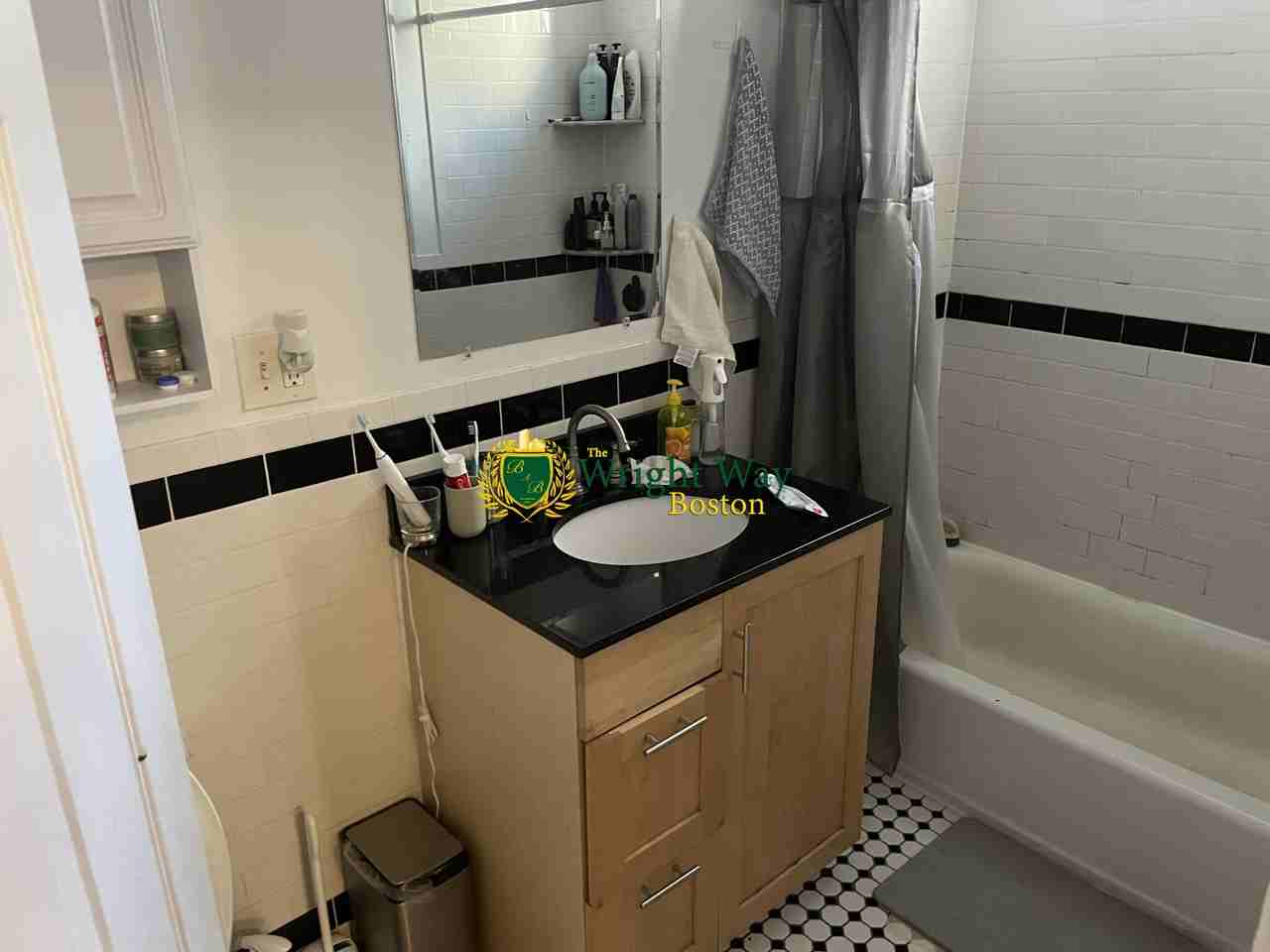 24 Saint Lukes Rd #1DW - Photo 5 of 9