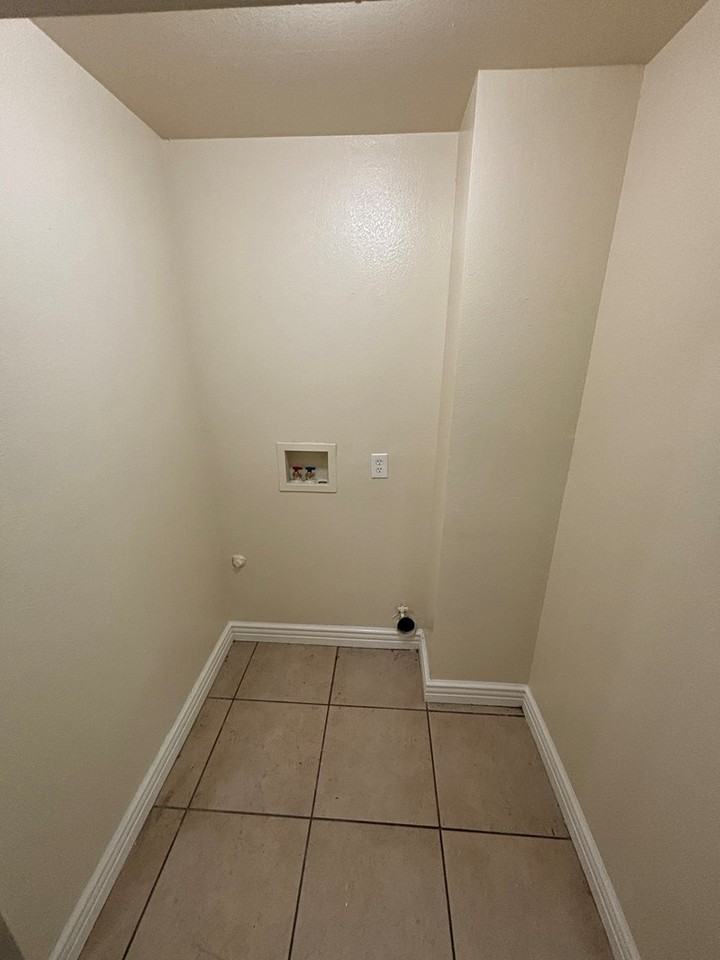 128 East 62nd Street - Photo 6 of 15
