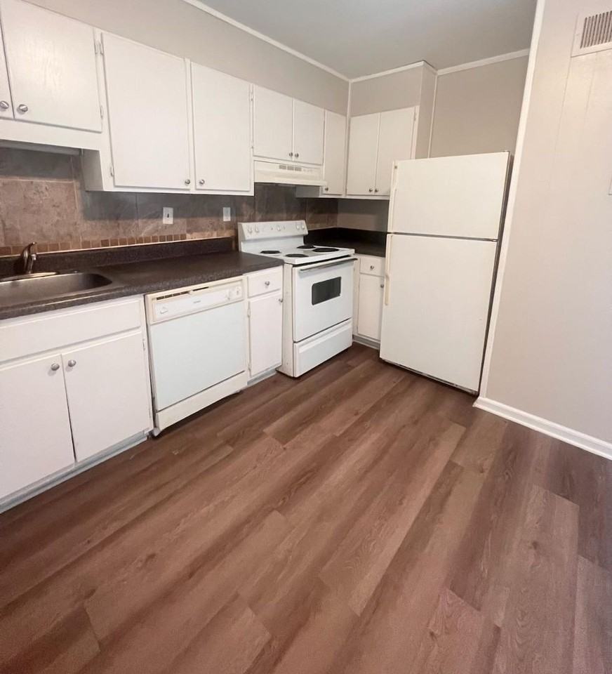 Bloom at Lilburn Townhomes - Photo 5 of 17