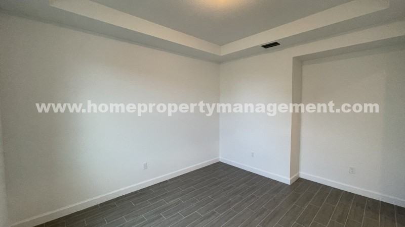 3511 Haldin Pl - Photo 4 of 38