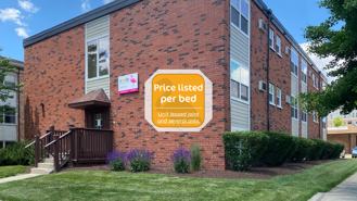 512 E Clark - Photo 1 of 1