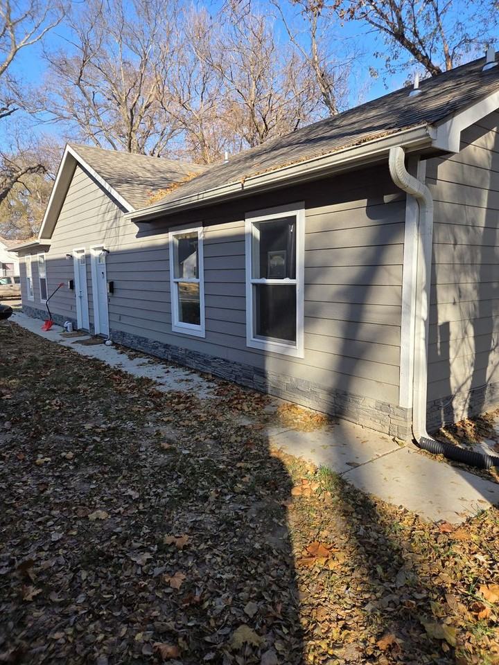 1113 Yuma Street - Photo 2 of 14