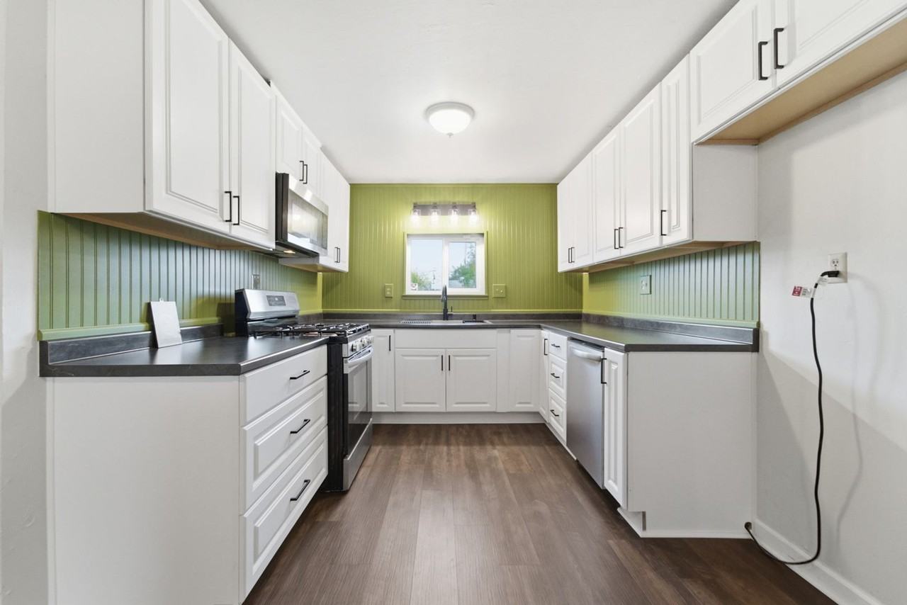 4741 Fleming Way - Photo 6 of 29