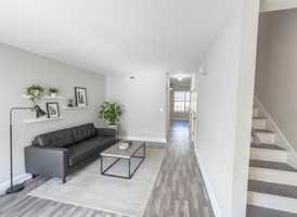 featured image of 2312 Applebee Way #1