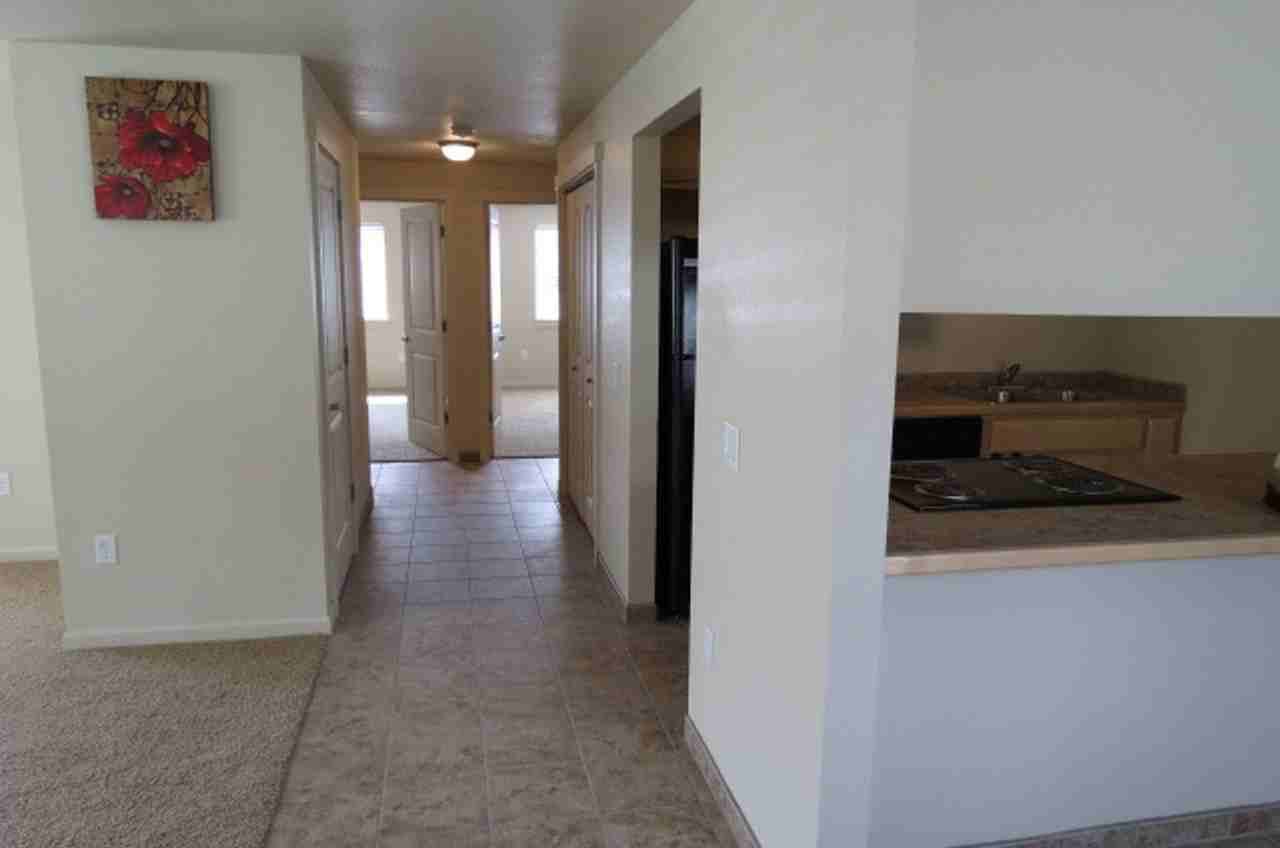 9013 Ne 54th St #24 - Photo 6 of 12