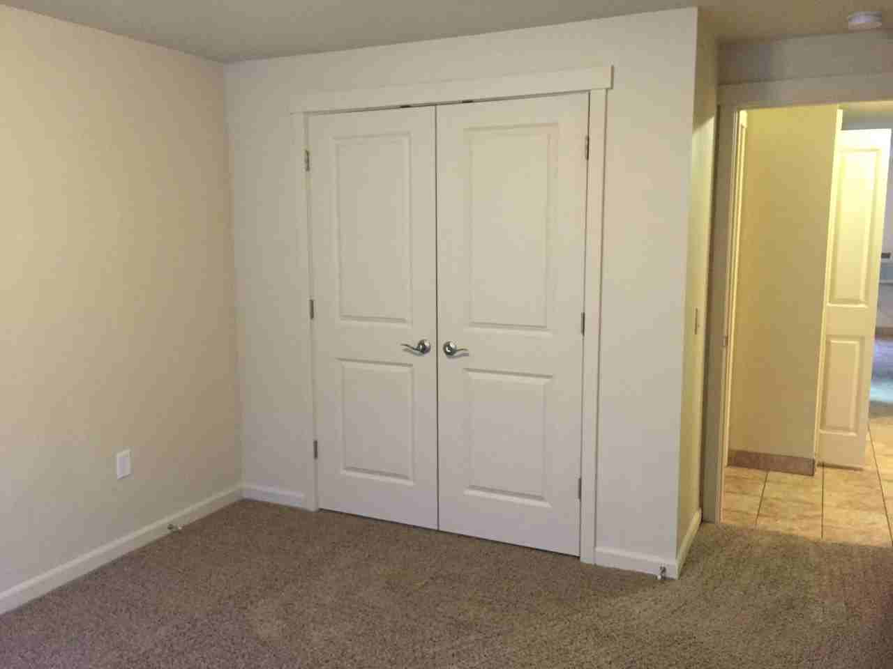 9013 Ne 54th St #24 - Photo 7 of 12