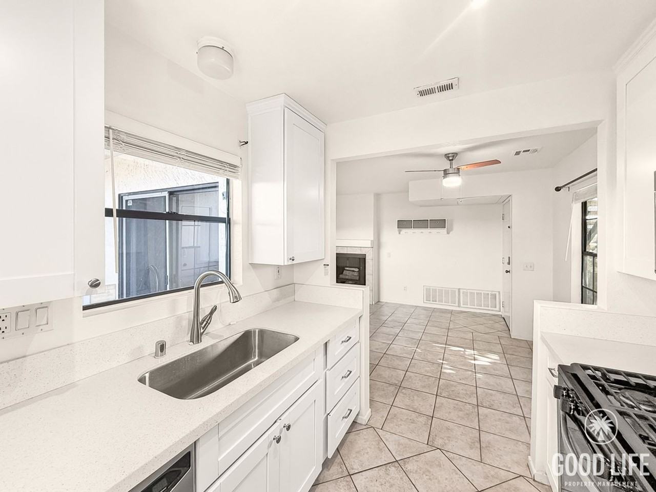 10361 Azuaga St - Photo 2 of 14