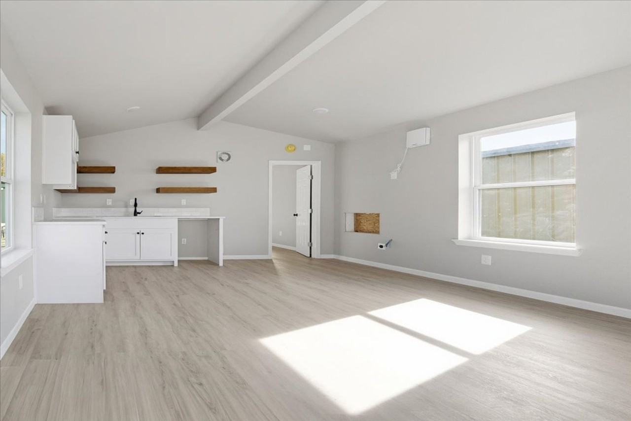 714 N St Louis Ave - Photo 3 of 12