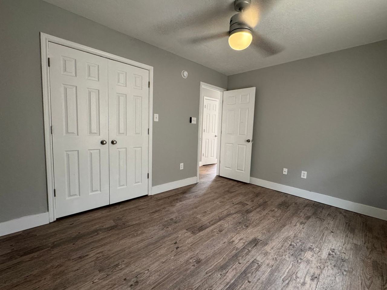 1916 Sw E Ave #A - Photo 6 of 10