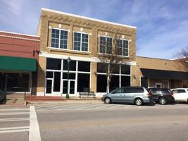 featured image of 813 3rd Avenue