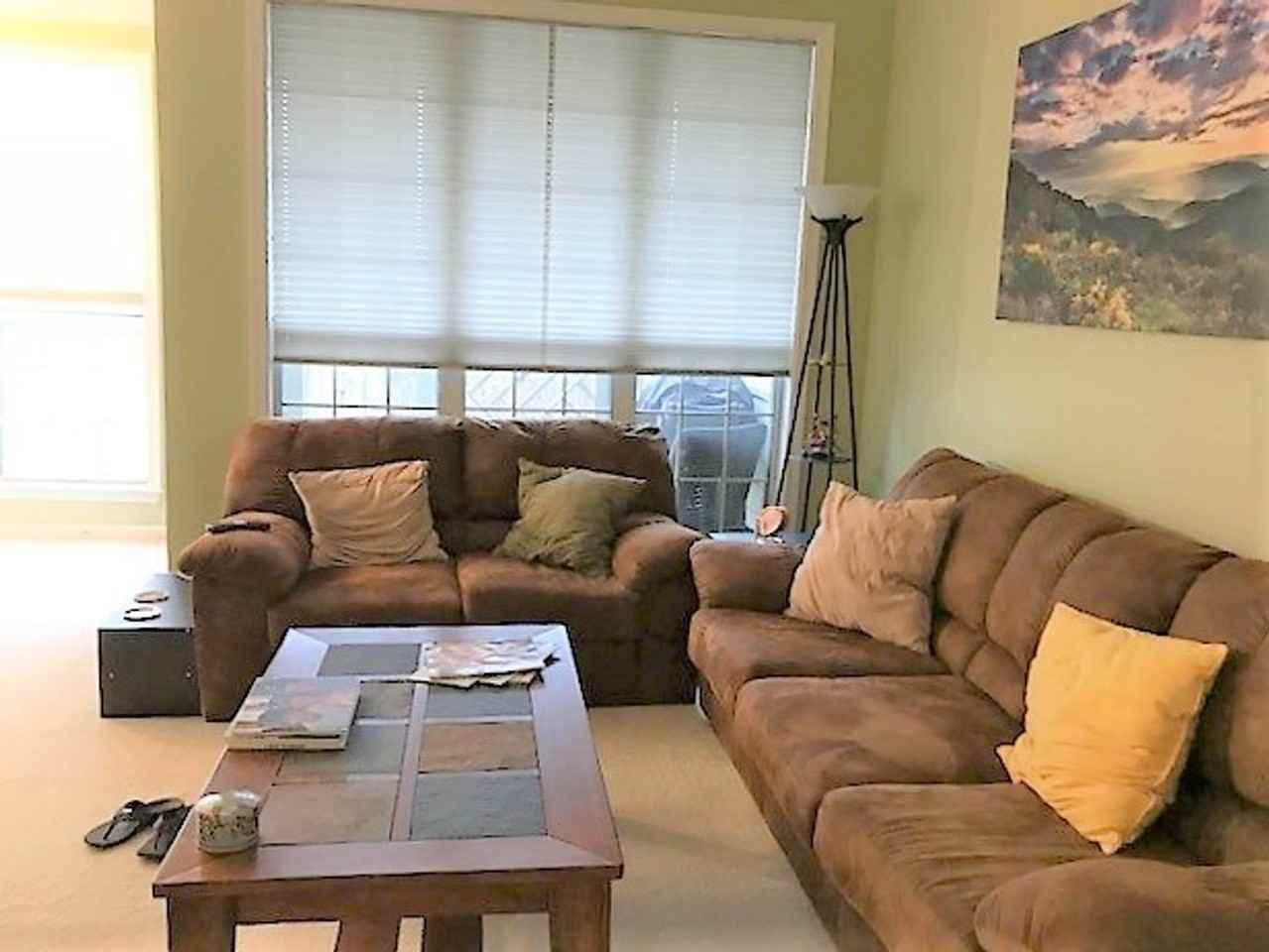 1819 Kenwood Avenue #304 - Photo 6 of 21