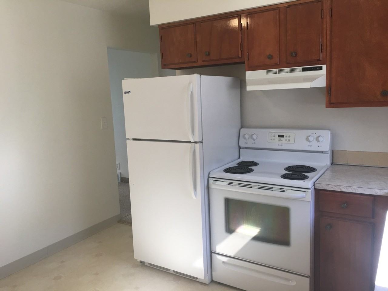 1894 Flint Ave - Photo 7 of 20