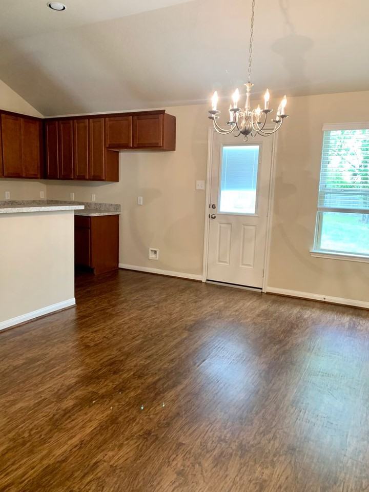 12402 Ridgecrest Drive - Photo 7 of 13