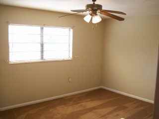 2705 Nw 104th Ct - Photo 4 of 4