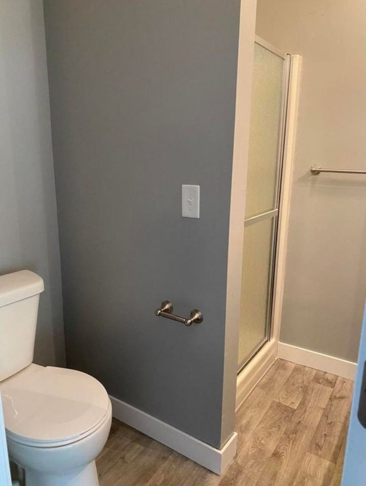 1523 N Rainbow Ave - Photo 7 of 21