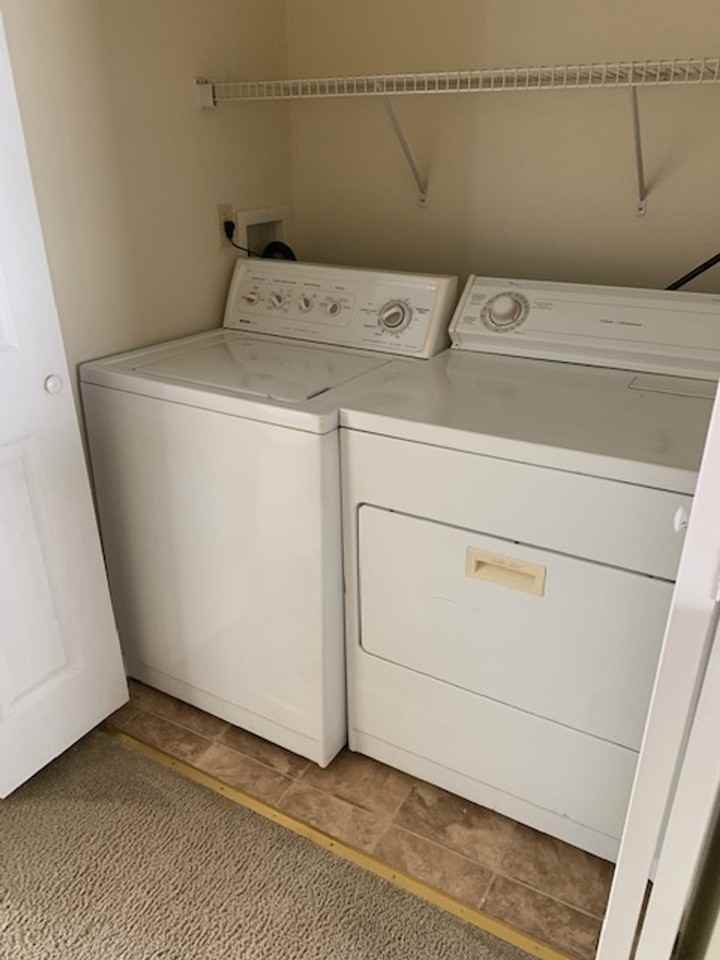 Townhome style apartment in Norwich - Photo 6 of 13