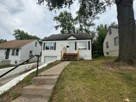 featured image of 5433 Norton Avenue