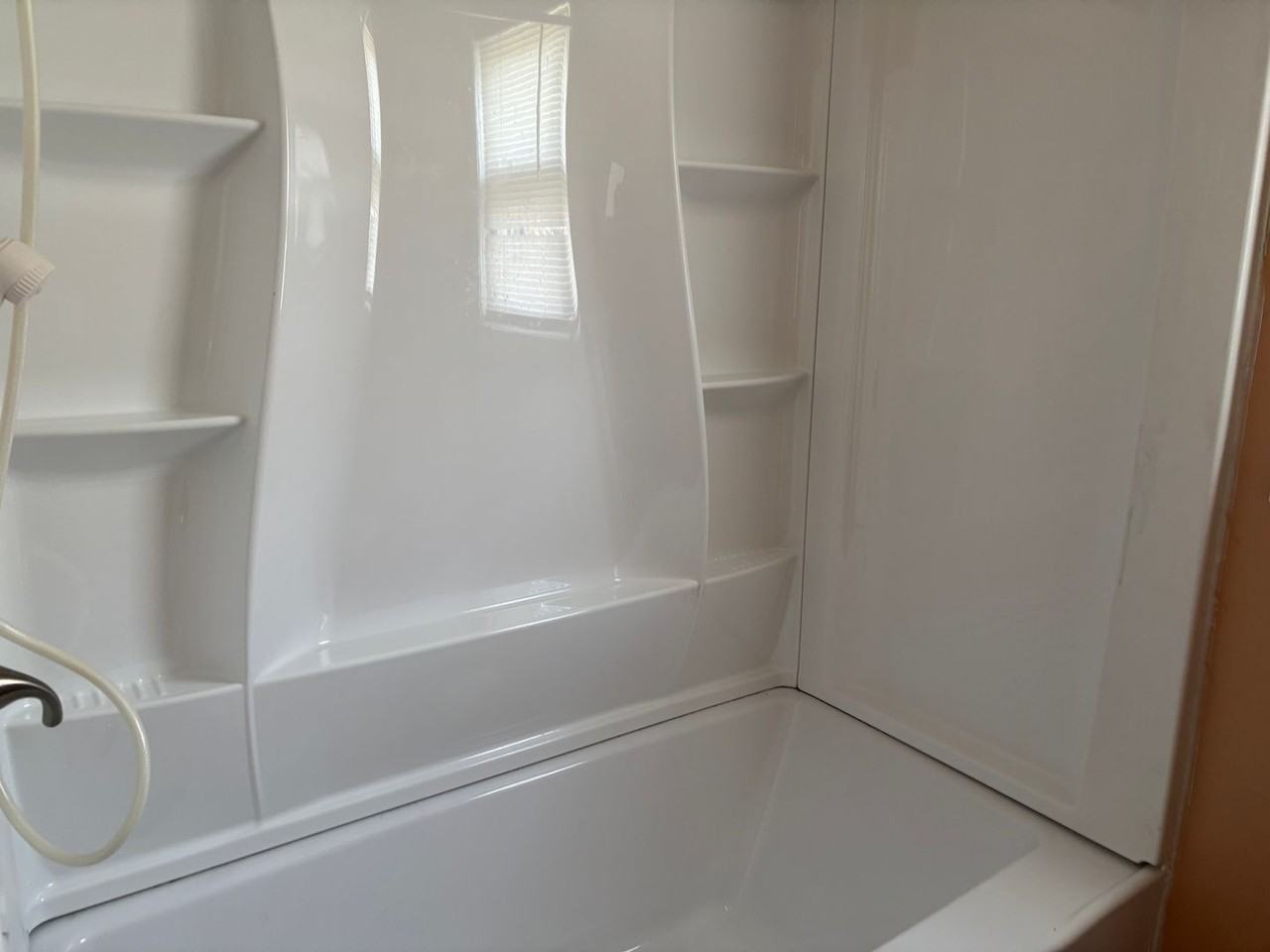 400 N Diagonal St - Photo 6 of 11