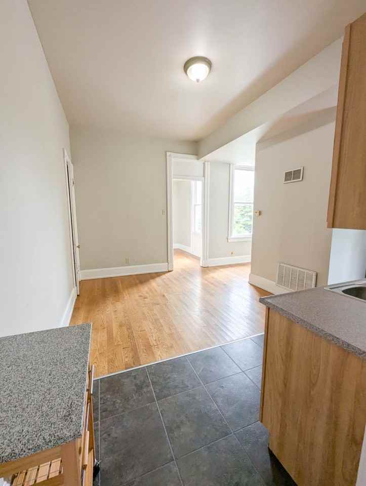 26 Conklin Apts - Photo 3 of 26