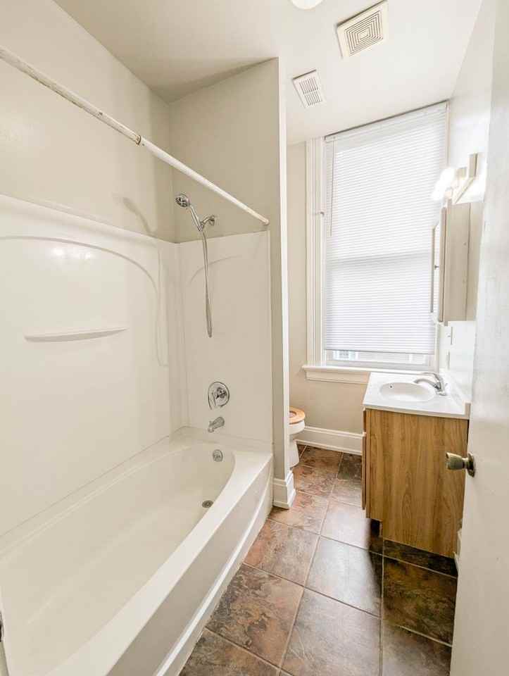 26 Conklin Apts - Photo 6 of 26