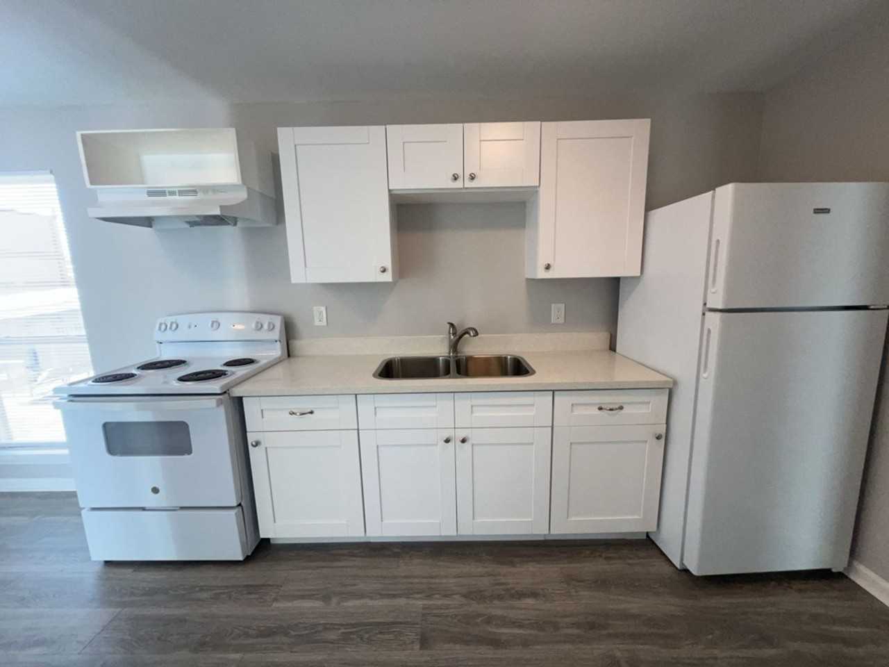 6915 Avenue L - Photo 3 of 23