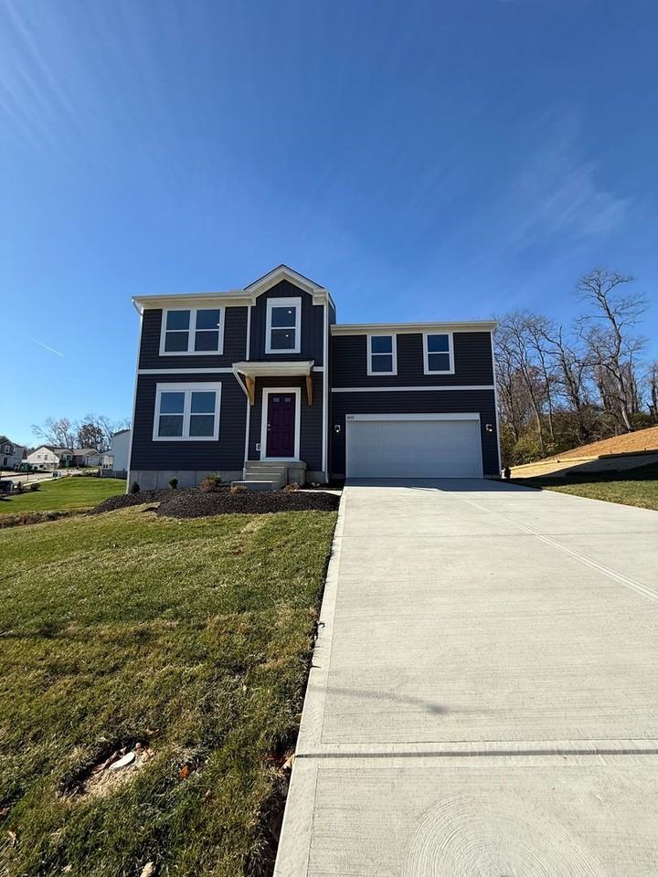 8520 Crossings Dr - Photo 3 of 32
