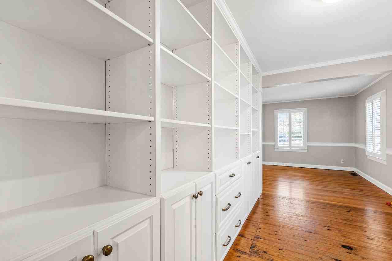 1228 Watauga St - Photo 7 of 33