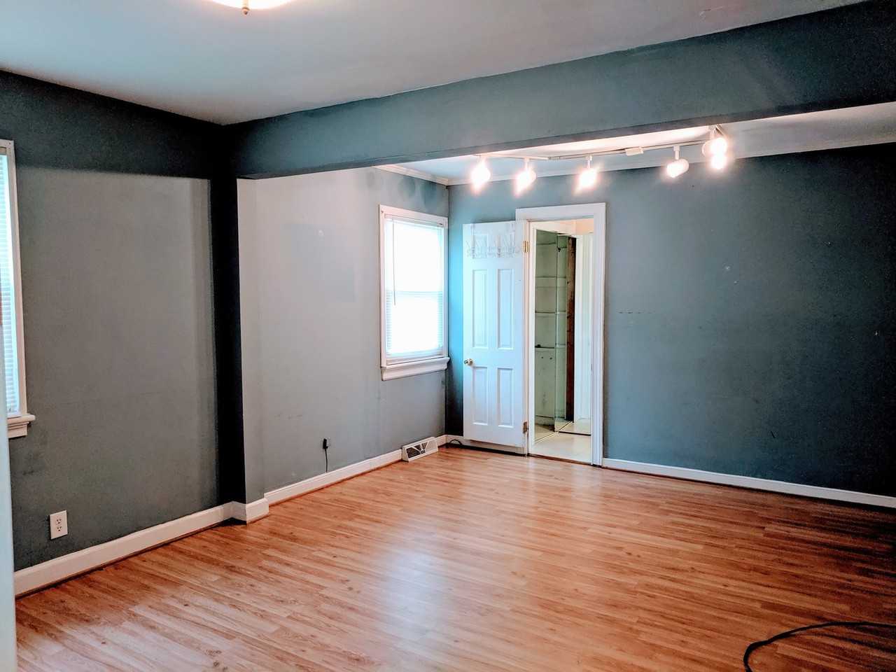 6405 Stuart Ave - Photo 6 of 50