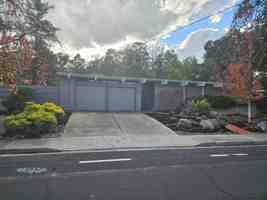 featured image of 2645 San Carlos Drive