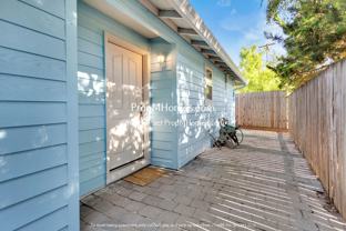 6912 Southwest 104th Avenue - Photo 1 of 1