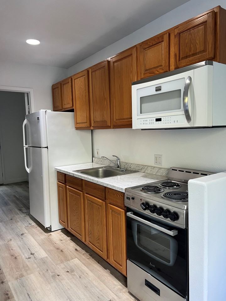 4436 Woodman Avenue #3 - Photo 5 of 9