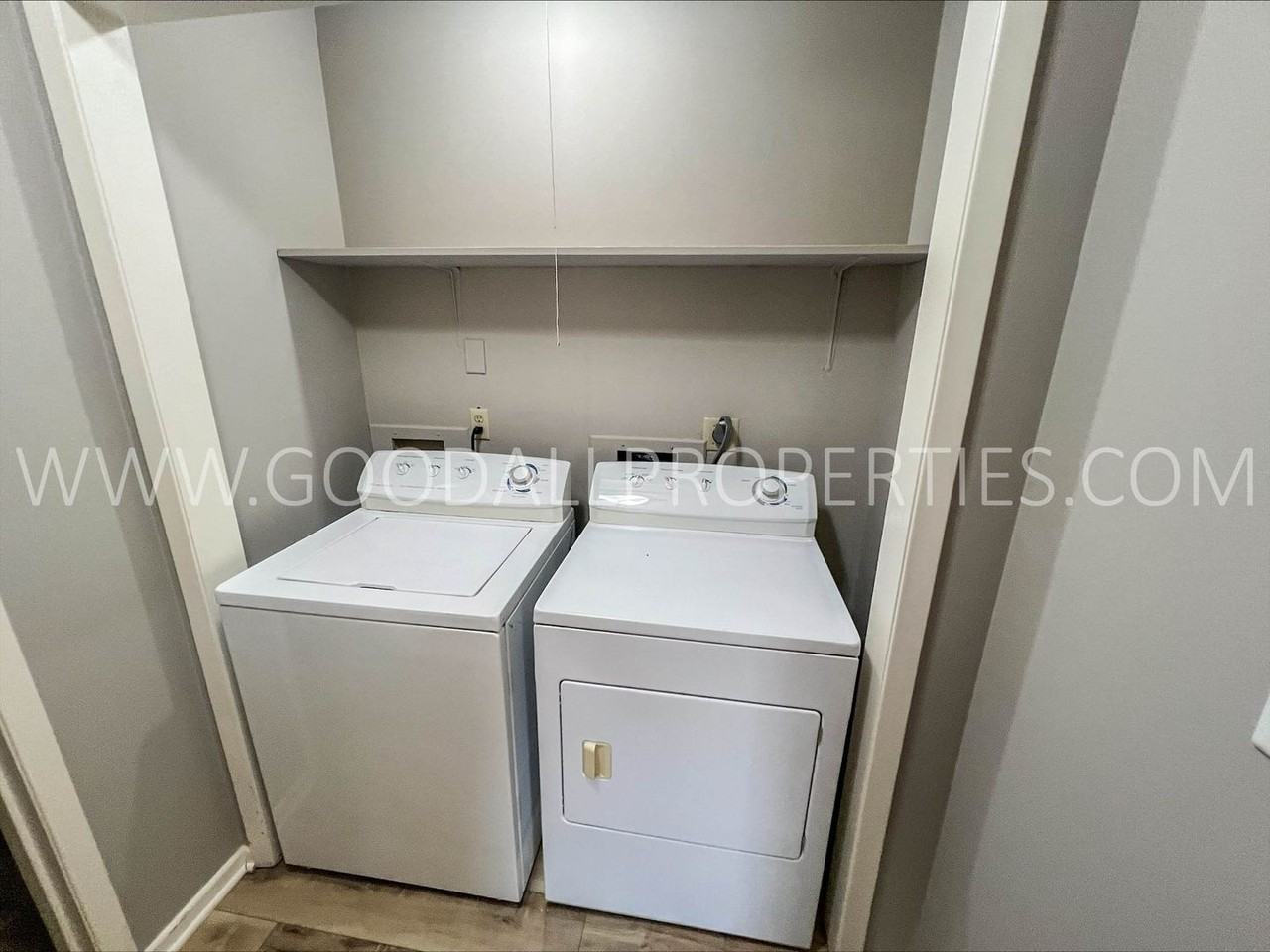 2087 Nw Hickory Ln - Photo 7 of 11