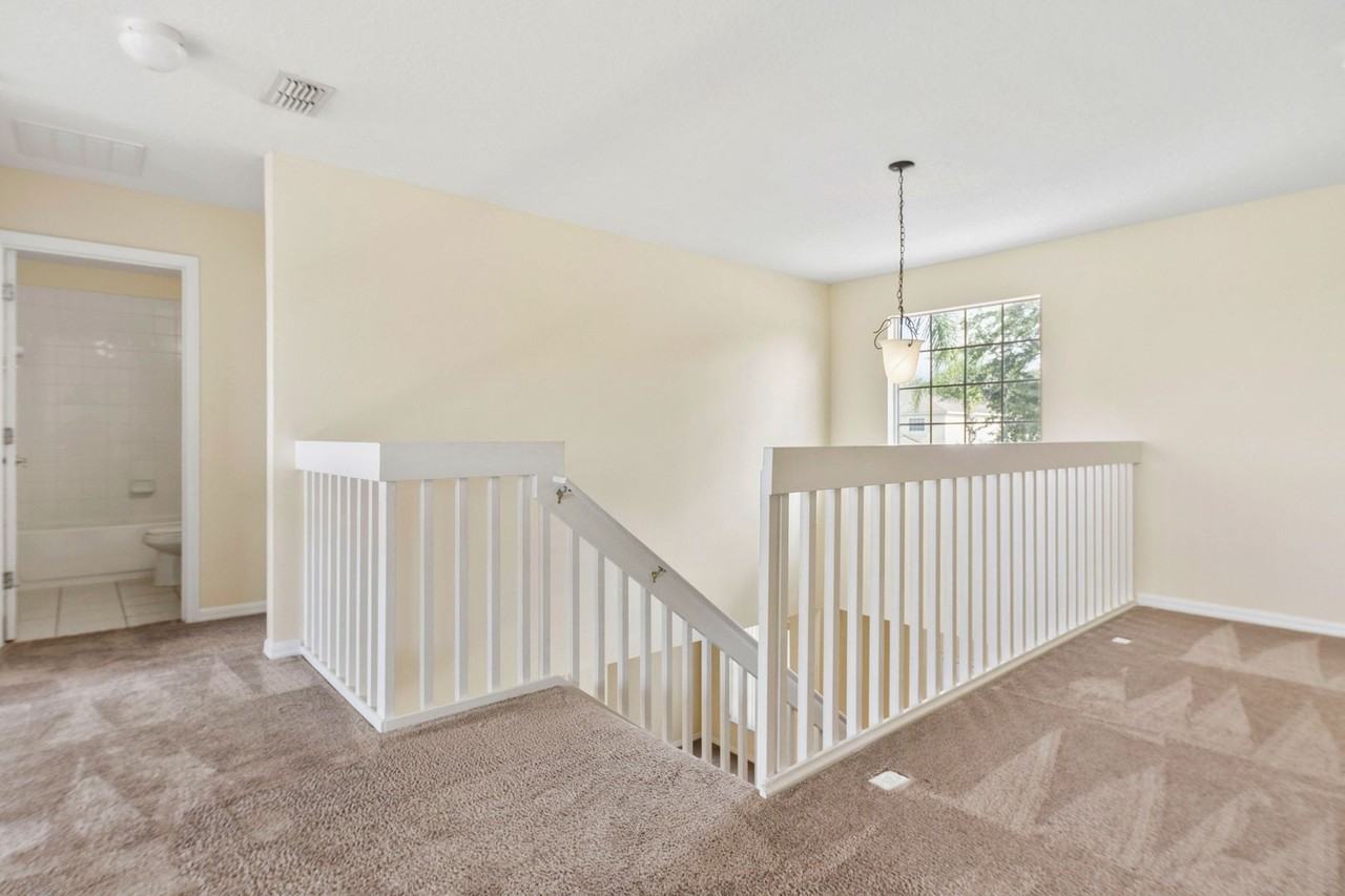 642 Highgate Park Boulevard - Photo 6 of 13