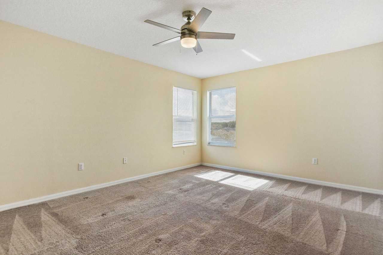 642 Highgate Park Boulevard - Photo 5 of 13