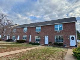 featured image of 1027 Shenandoah Street #107