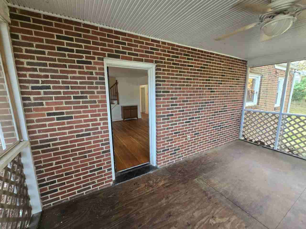 425 Beauregard Ave - Photo 4 of 5