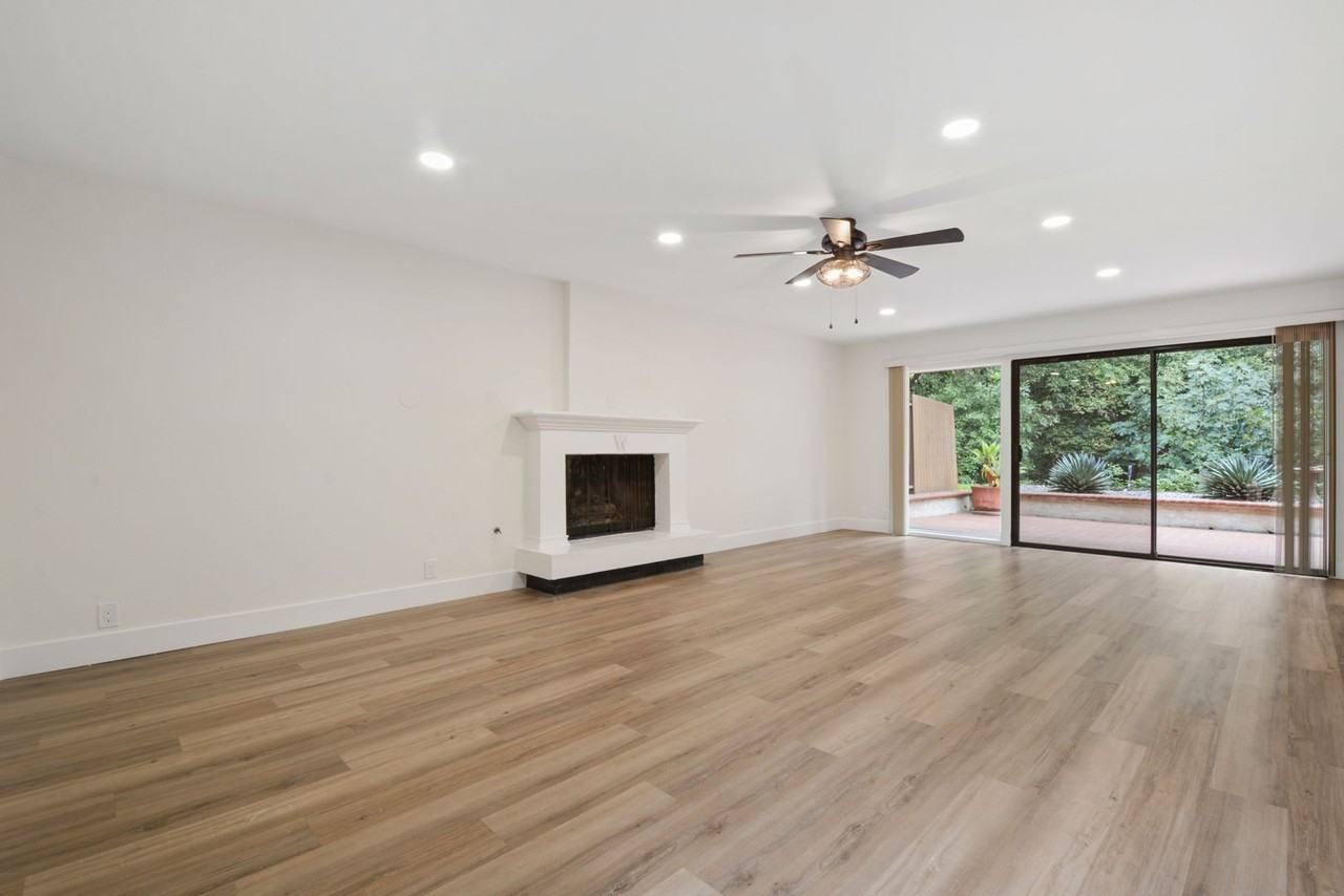 15025 Whittier Boulevard - Photo 5 of 7