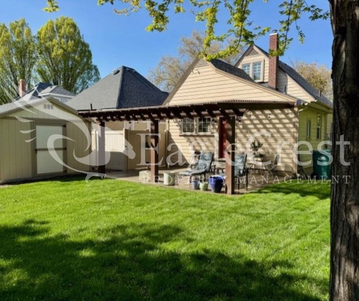 600 E Alder St - Photo 2 of 24