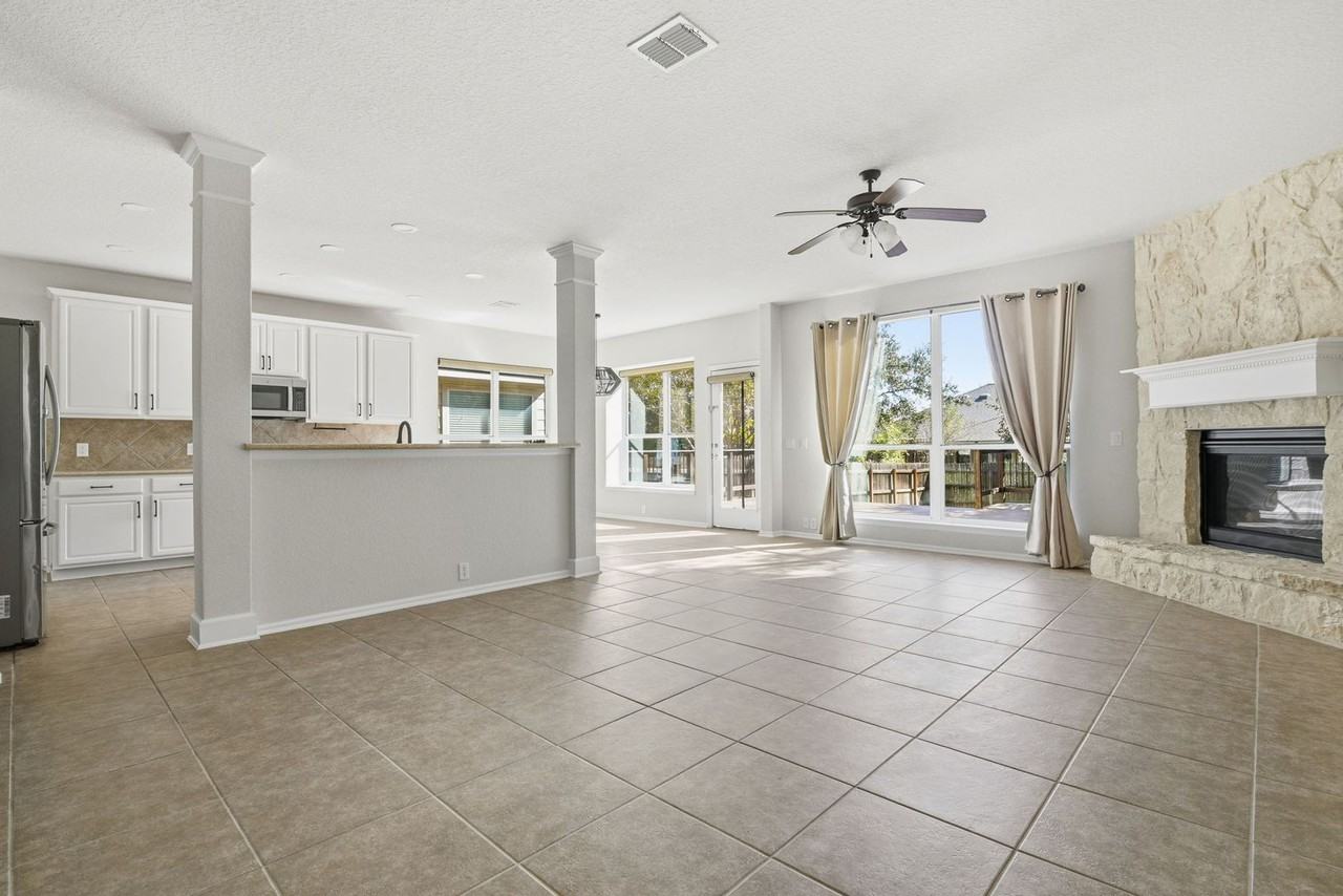 1222 Wilder Pond - Photo 4 of 30