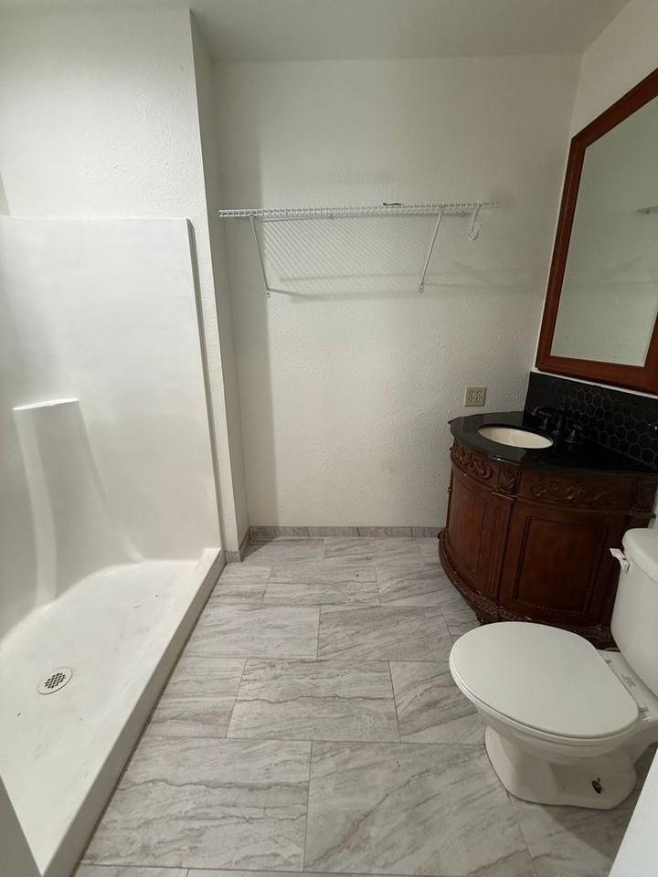 918 South 19th Street - Photo 5 of 14