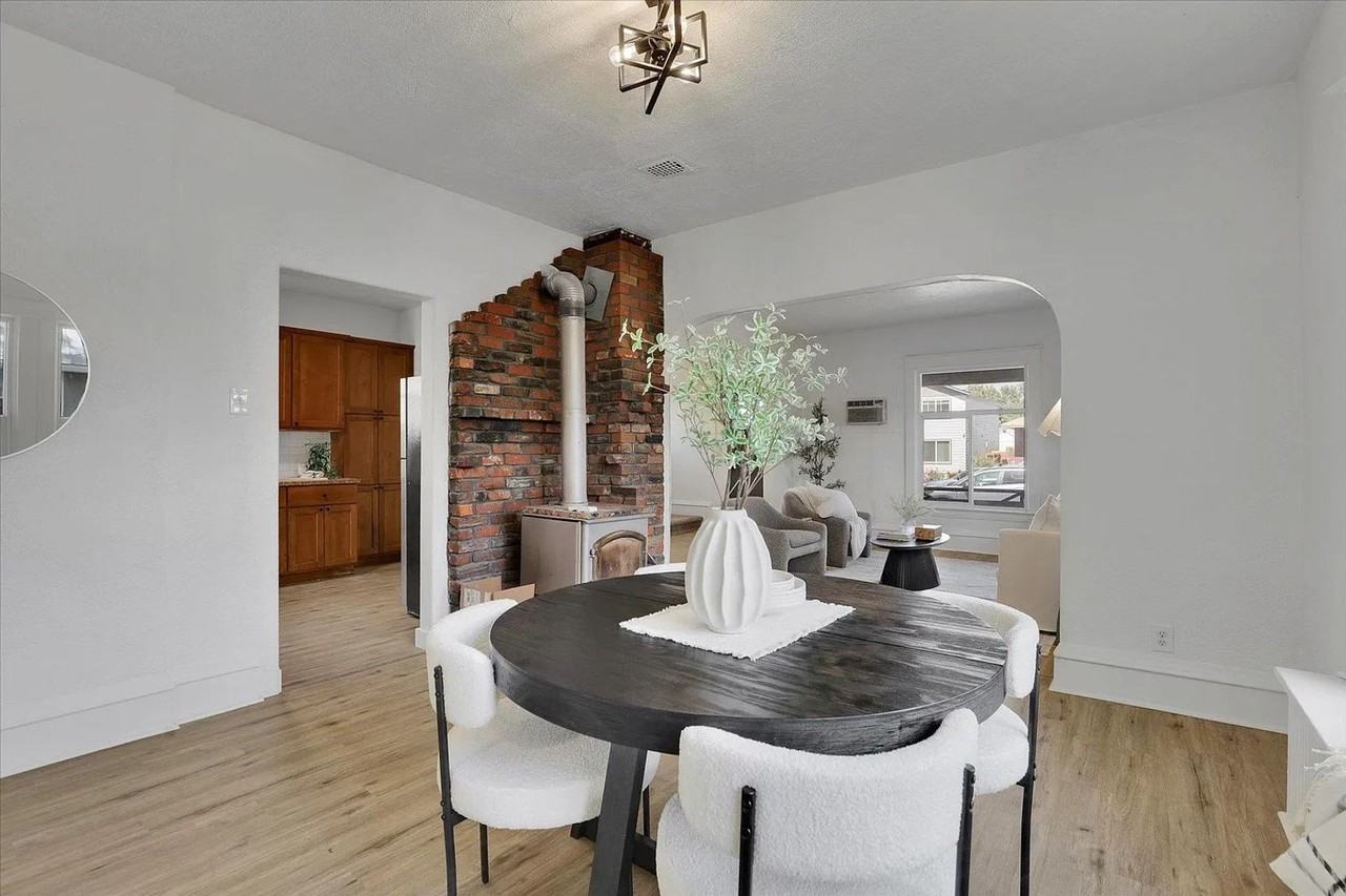 2218 E Pacific Ave - Photo 6 of 9